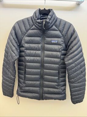 Patagonia Down Sweater Jacket Women’s XS Black Puffer Full Zip